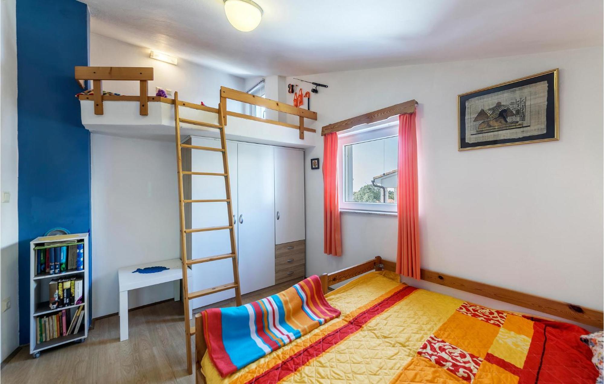 Beautiful Apartment In Barbariga With Kitchen Buitenkant foto